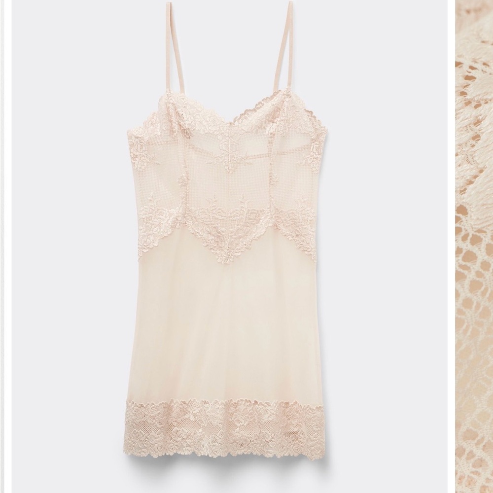 NEW UNWORN: Intimissi Pretty Flowers Chemise & Thong